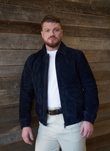 Мужская куртка бомбер из натуральной замши