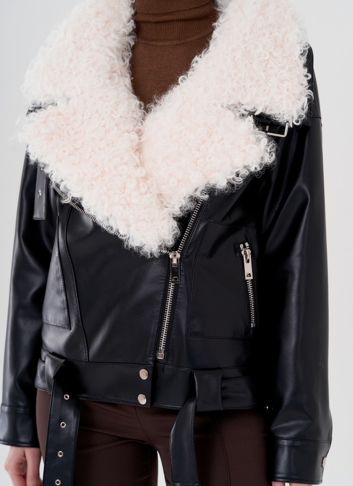 Куртка косуха на утеплении с отделкой натуральный козлик