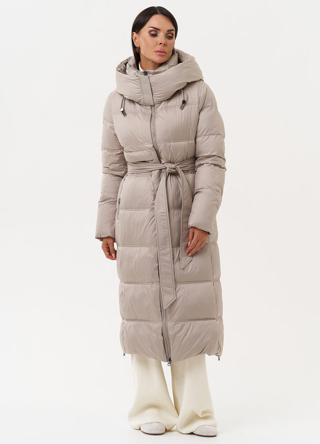 Длинный женский пуховик в бежевом цвете модель № 31292 универмаг малина