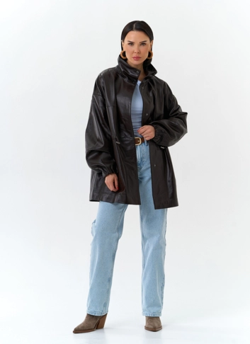 Куртка из натуральной кожи с воротником стойка