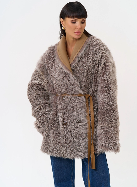 Женская двухсторонняя дубленка с воротником 