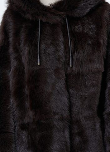 Женская двухсторонняя дубленка с капюшоном