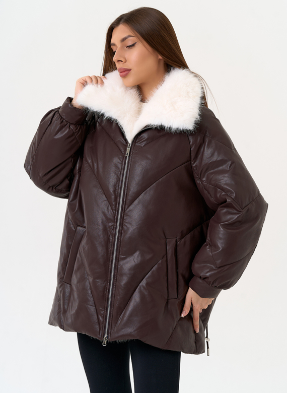 Женский пуховик из эко кожи коричневого цвета